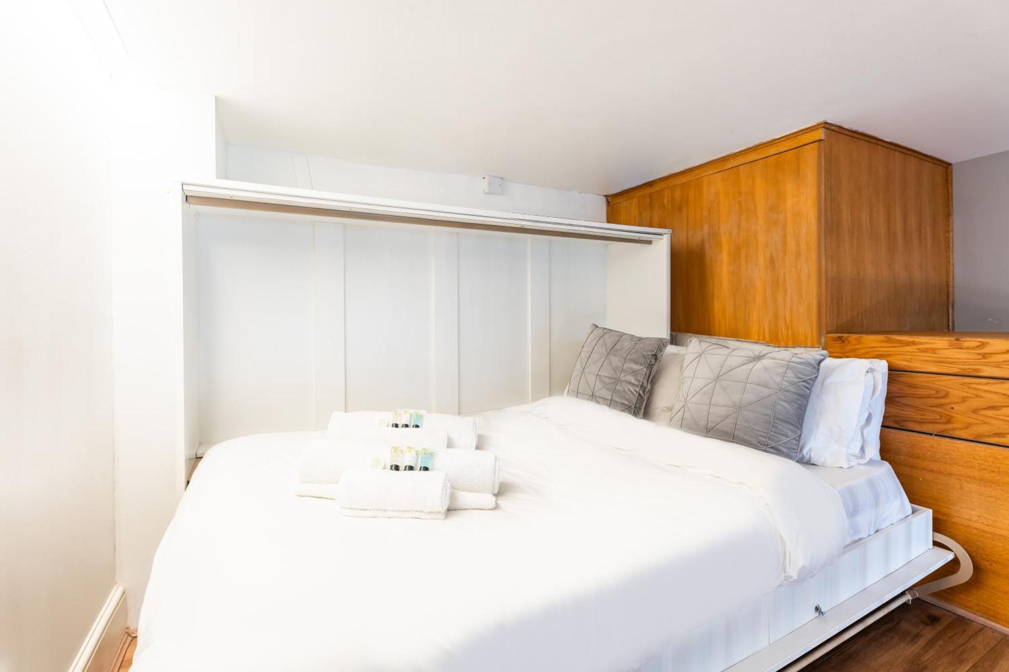 Luxury One Bedroom Flat In Westbourne Terrace London Exterior foto